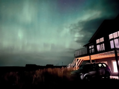 Brand new beautiful home with best view outside of Waterton Park. BOTTOM suite.