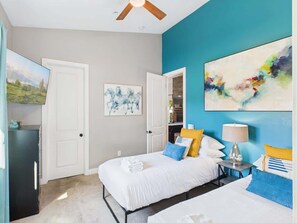 5 habitaciones, tabla de planchar con plancha y wifi gratis 