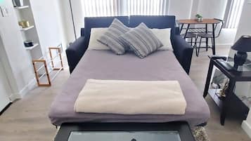 熨斗/熨衣板、免费 WiFi、床单