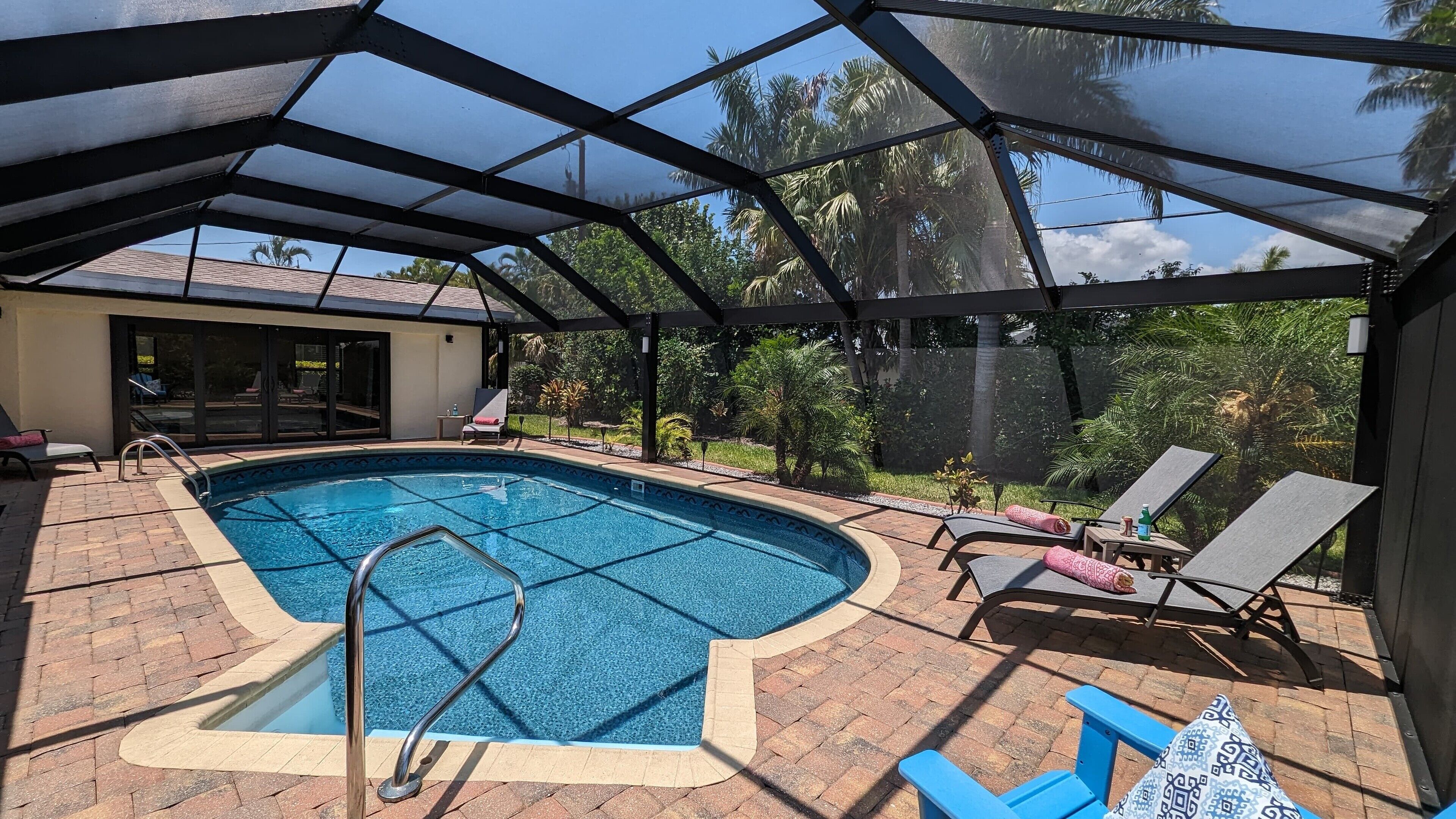 Welcome to Villa Marcelina, Rose Garden, completely renovated in 06/23