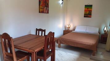 2 bedrooms, WiFi, wheelchair access