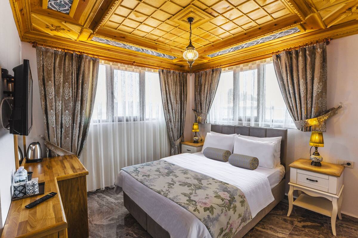 superior room | individually decorated, individually furnished, soundproofing, free wifi