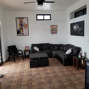 TV - Casa de Archos (House of Arches) (Progreso)