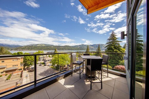 Hawks Perch - New Downtown Modern, Panoramic View