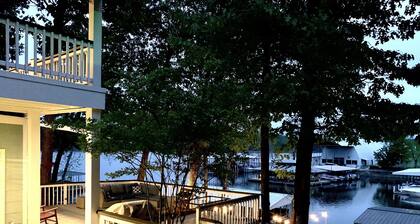 Lakefront on South Grand with Private Dock! Sleeps 8, 4 Bath - 2 full & 2 half