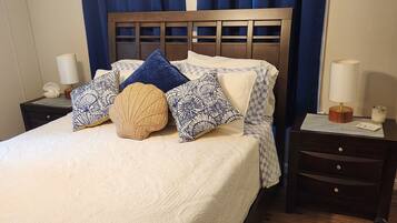 2 bedrooms, free WiFi, bed sheets