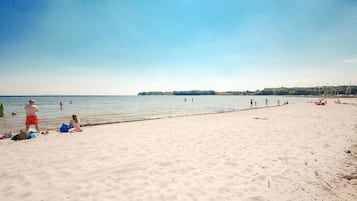 Tæt på stranden, fiskeri