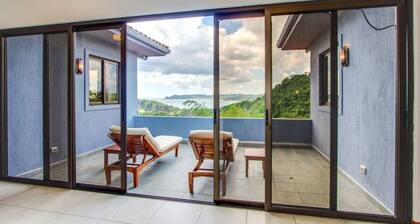 Cielo Azul, Gated community home, private pool, private beach access!