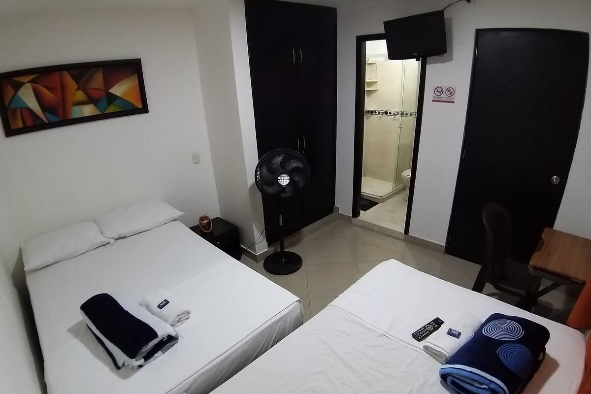 1 bedroom, iron/ironing board, free WiFi