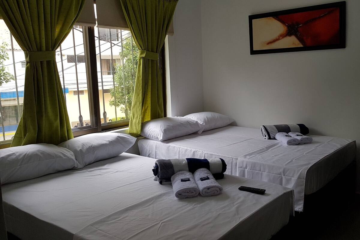 1 bedroom, iron/ironing board, free WiFi