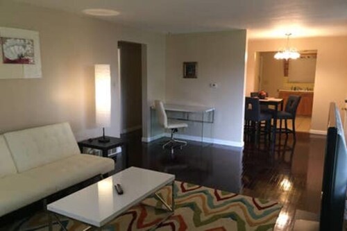 Home Away From Home - Extended Stay Discounts 