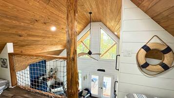 2 chambres, fer et planche à repasser, literie fournie