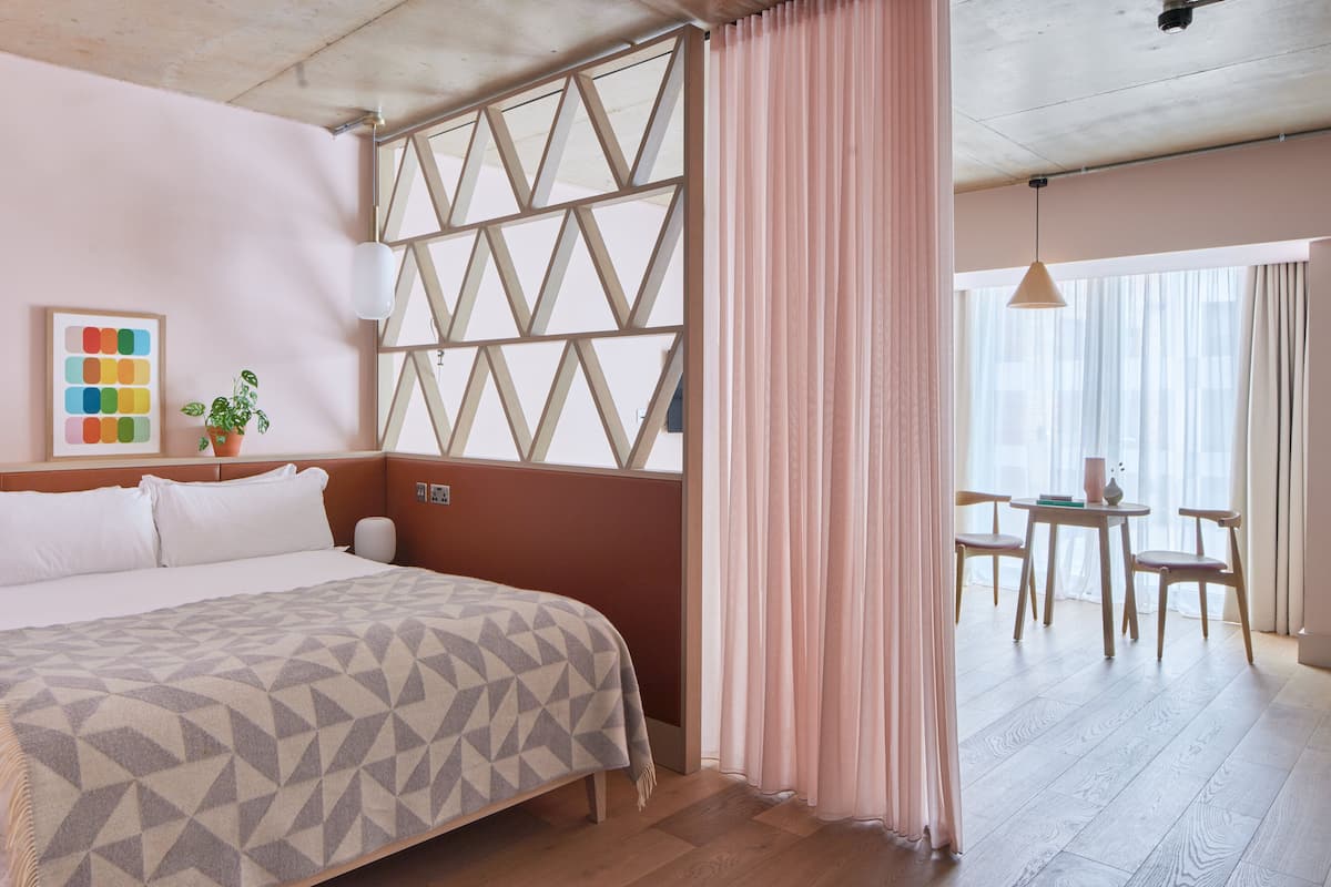 One Bedroom Open Plan Suite