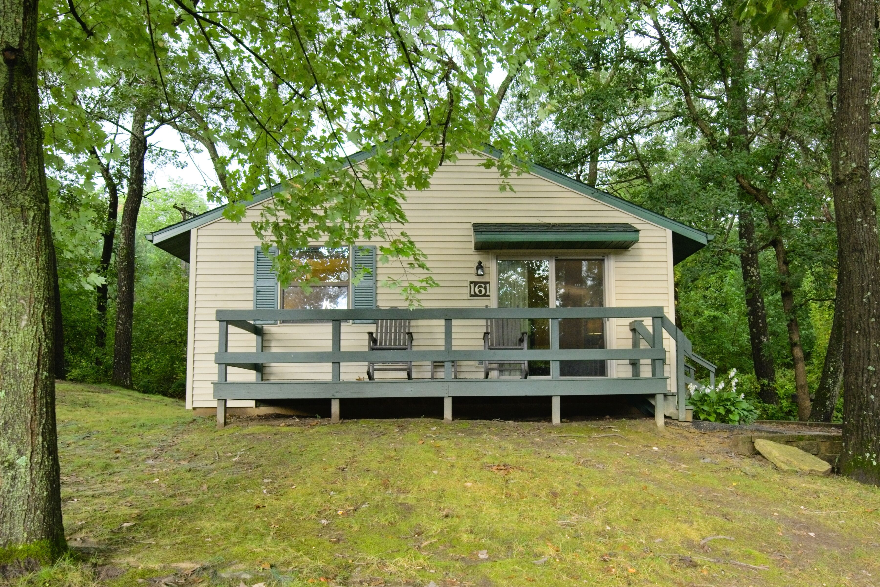 Christmas Mountain Village™ - Wisconsin Dells - 2 Bedroom Cottage