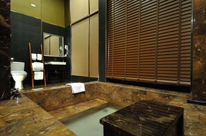 Chambre Supérieure | Salle de bain