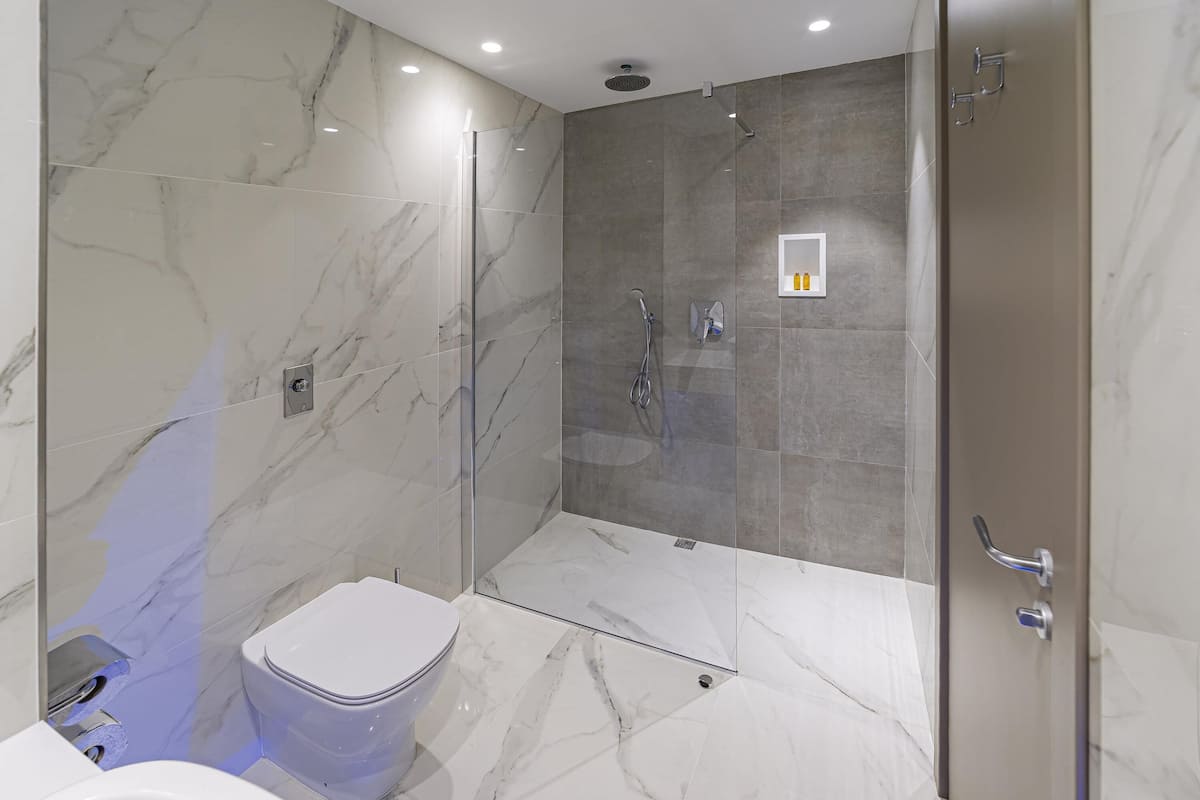 1 bedroom, premium bedding, in-room safe, individually decorated