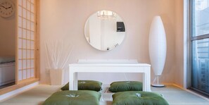 Standard Studio | Desk, soundproofing, iron/ironing board, free WiFi - TSUBAME HOTEL Asakusabashi (Tokyo)