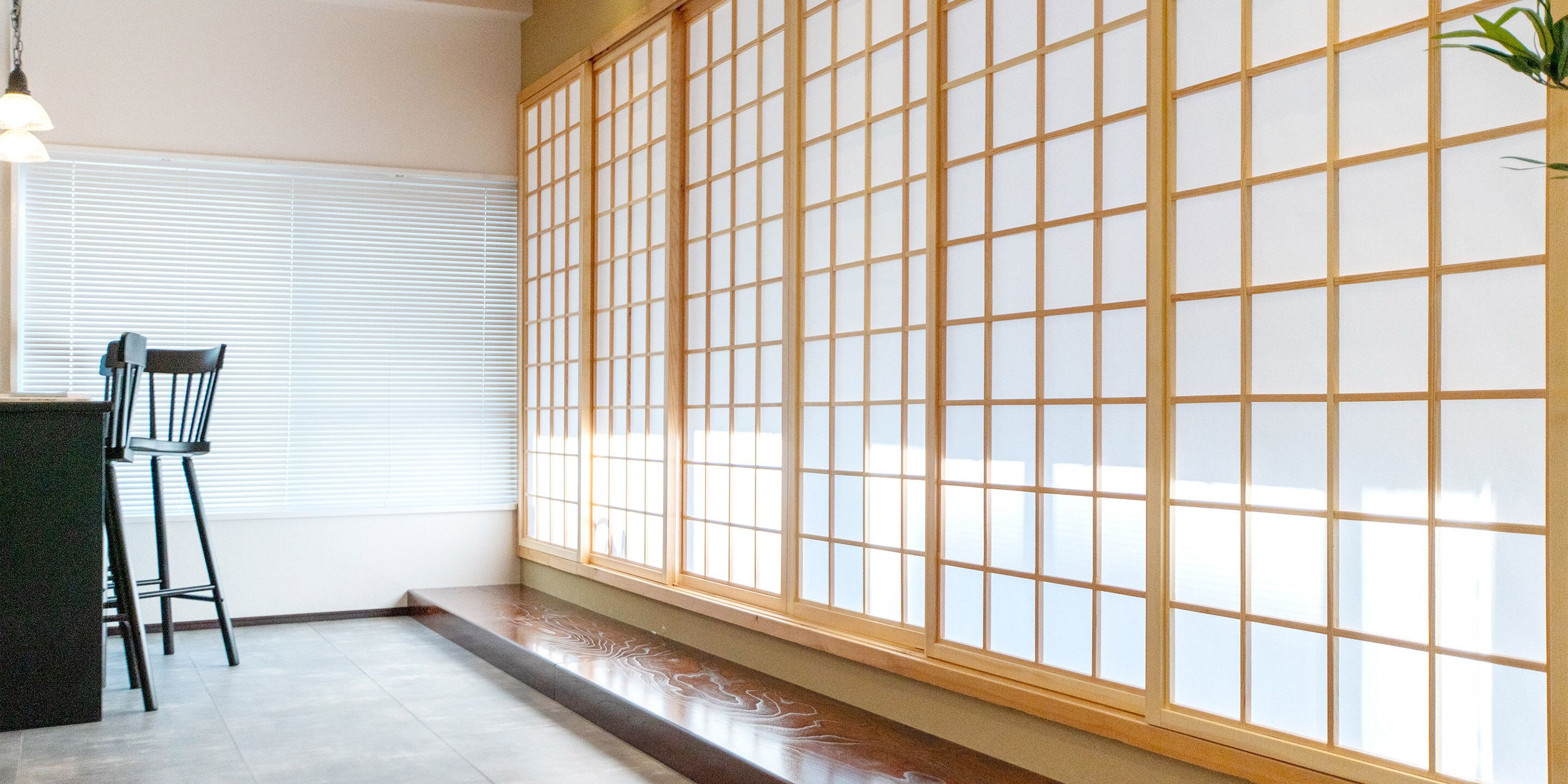 Desk, soundproofing, iron/ironing board, free WiFi