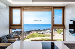 Interior detail - Jeju Ollero (Jeju City)