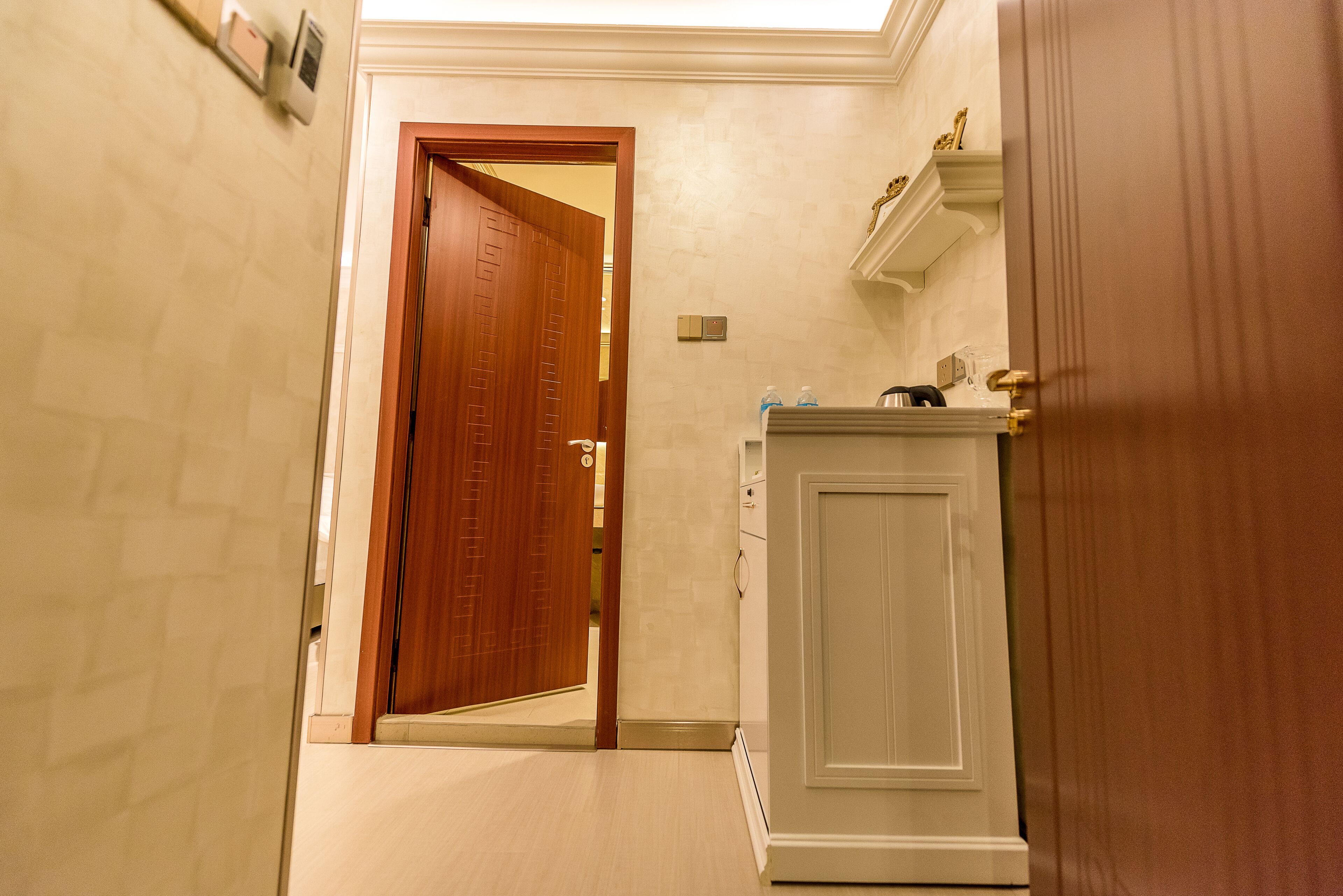 Habitación doble (Couple CJ 2) | Baño | Regadera, regadera tipo lluvia, amenidades de baño gratuitas 