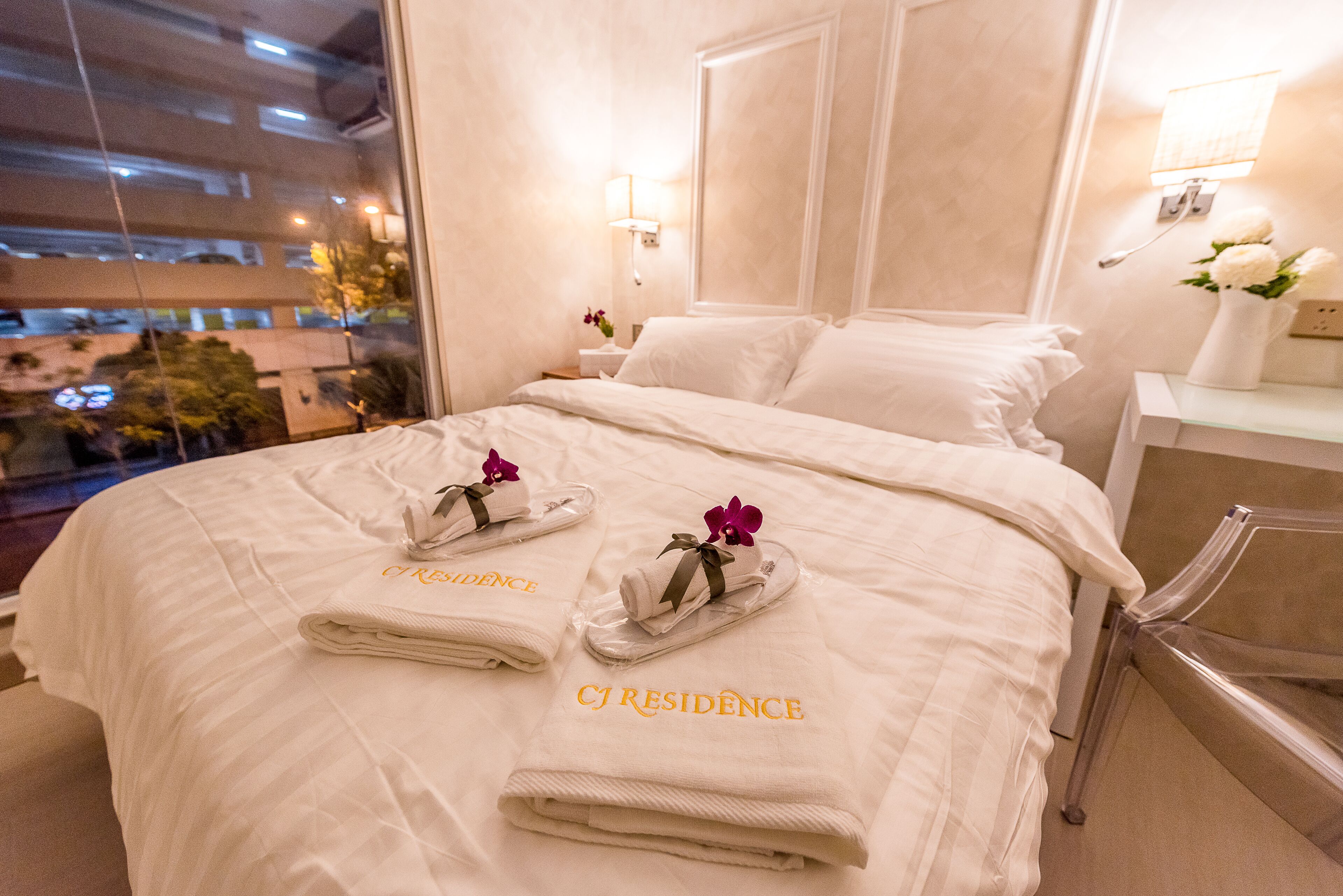 couple double room (cj 2) | individually decorated, desk, laptop workspace, blackout curtains