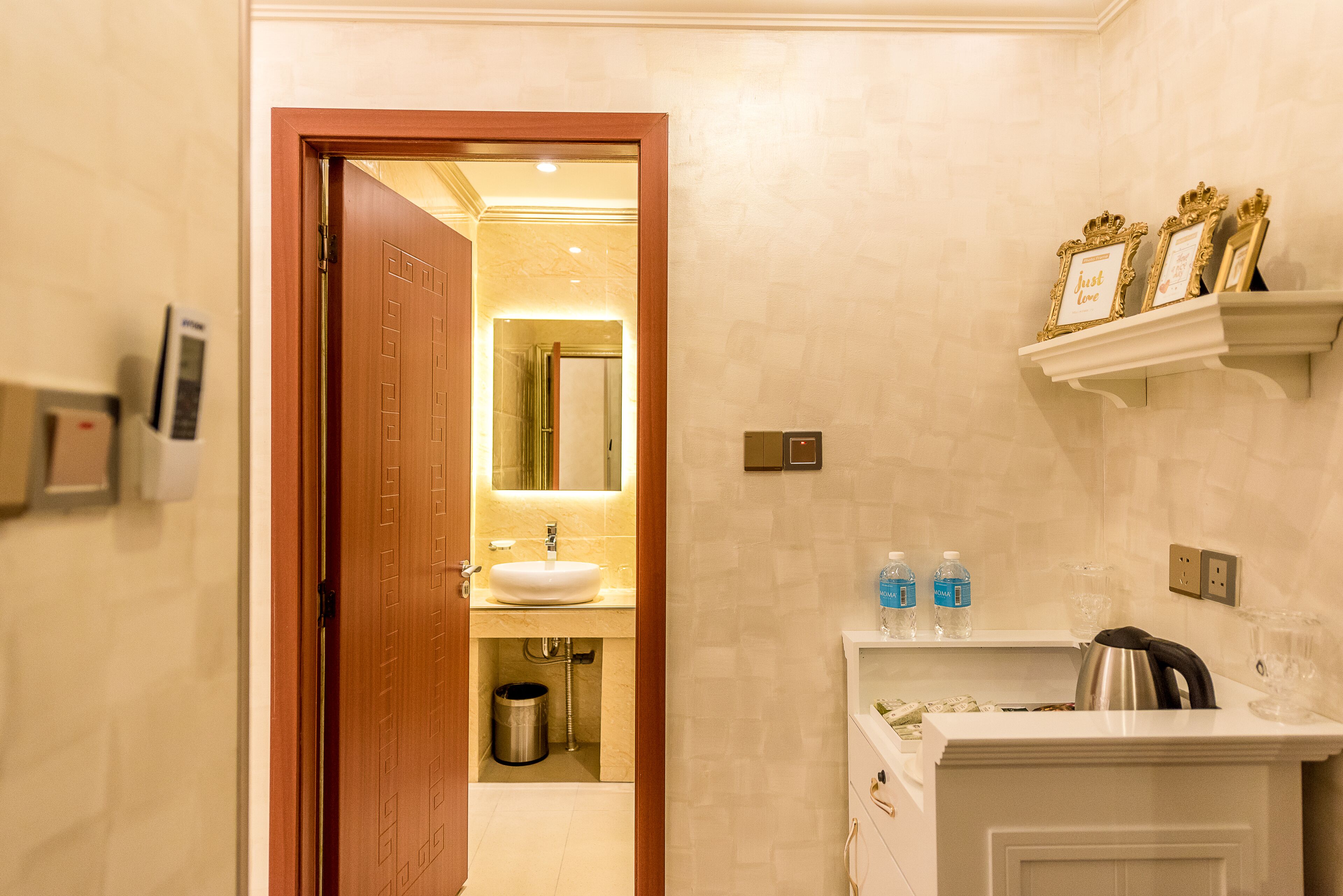 couple double room (cj 2) | bathroom | shower, rainfall showerhead, free toiletries, hair dryer