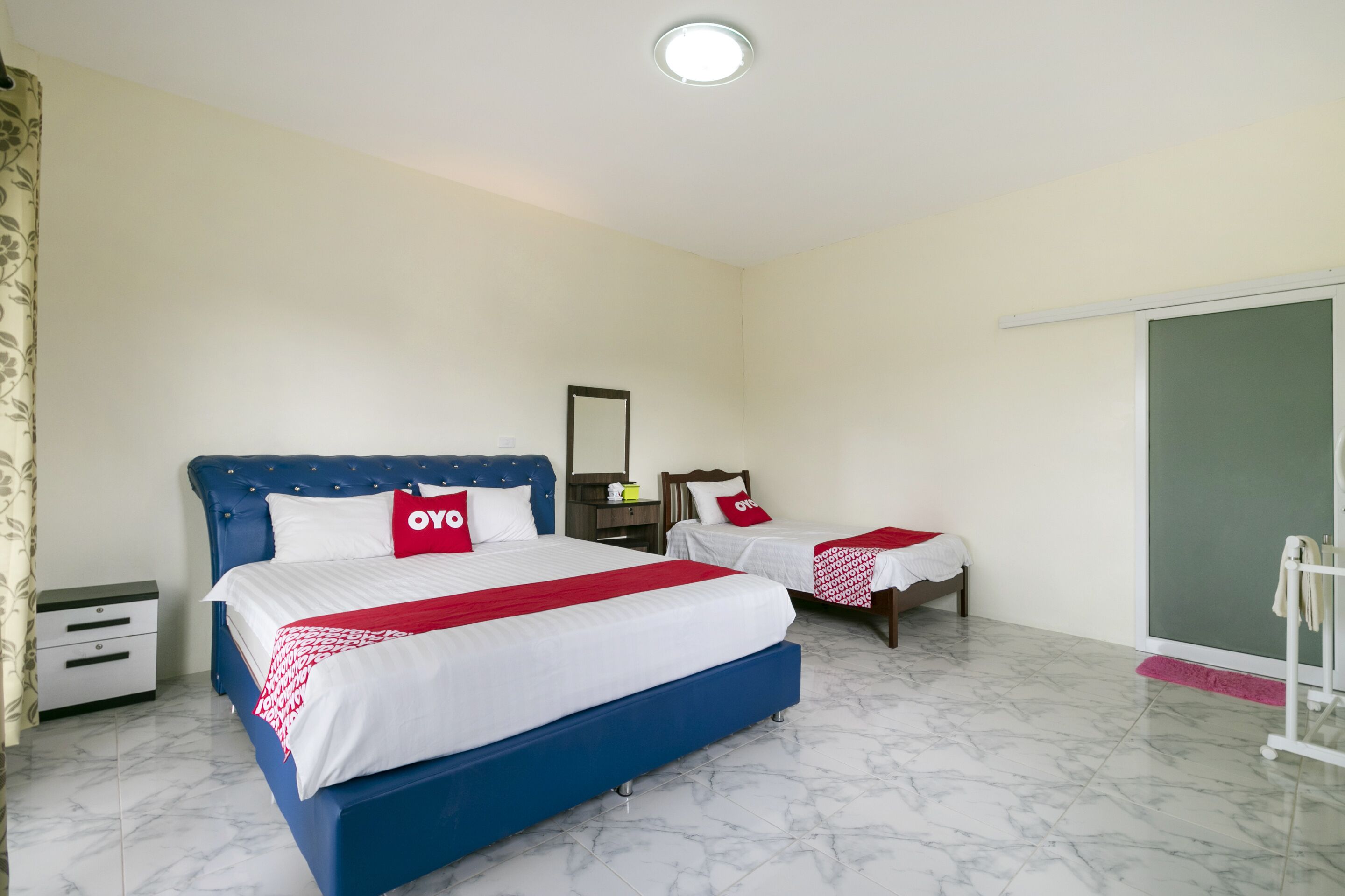 Deluxe Triple Room | Free WiFi