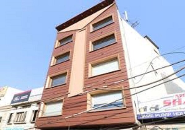 施設の正面