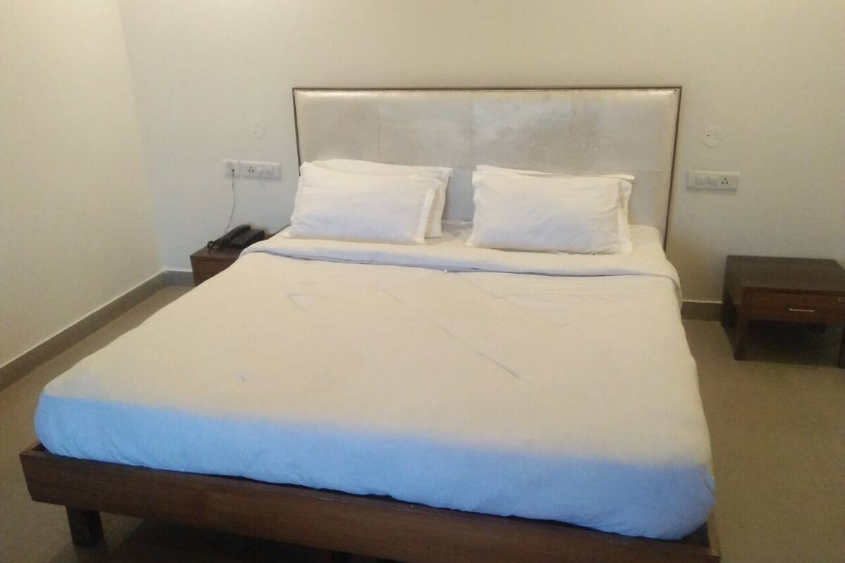Signature Room | Free WiFi