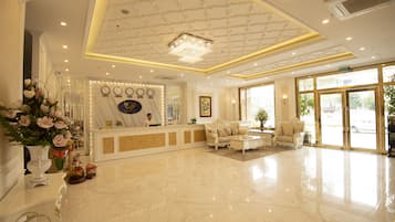Quầy tiếp tân