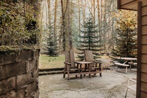 Cabin, Multiple Bedrooms, Smoking, Terrace | Outdoor dining