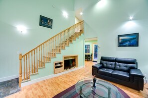 Ferienhütte, 2 Schlafzimmer, Kamin | Wohnzimmer | Kamin