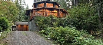 Snowline Cabin 13 - An Architectural Gem Pet Friendly With Wi-fi