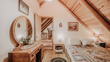 Cabin, 2 Bedrooms, Fireplace | 2 bedrooms, WiFi
