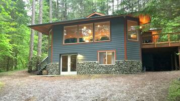 Chalet, 3 Bedrooms, Balcony | Exterior