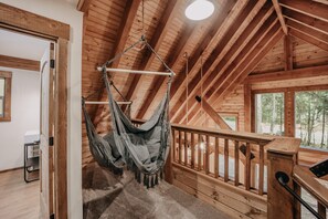 Cabin, 2 Bedrooms, Patio | Living area