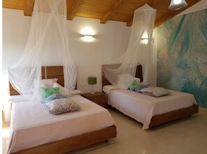 8 bedrooms, iron/ironing board, WiFi, bed sheets