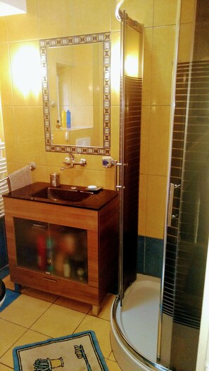 Apartment, 1 Bedroom, Fireplace, Garden View | Bathroom | Hair dryer, shampoo - Apartment Under Cedar (Sobotka)