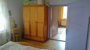 Appartement, 1 chambre, cheminée, vue jardin | 1 chambre, lit parapluie