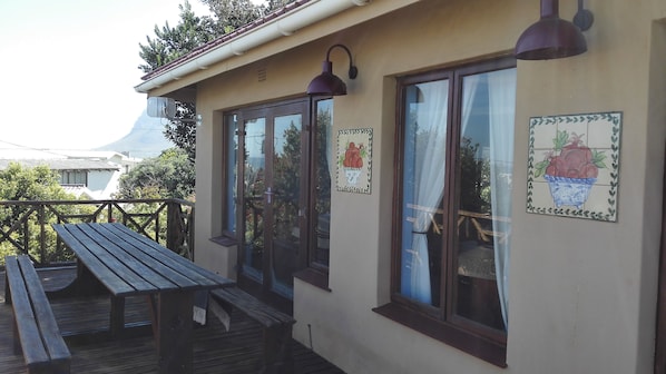 House, 3 Bedrooms, Balcony, Garden View | Balcony - Come an Enjoy Cape Towns Best Kept Secret Kleinmond, 2 Hours From the City (Kleinmond)