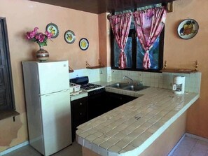 Villa, 2 habitaciones, para fumadores, balcón | Interior
