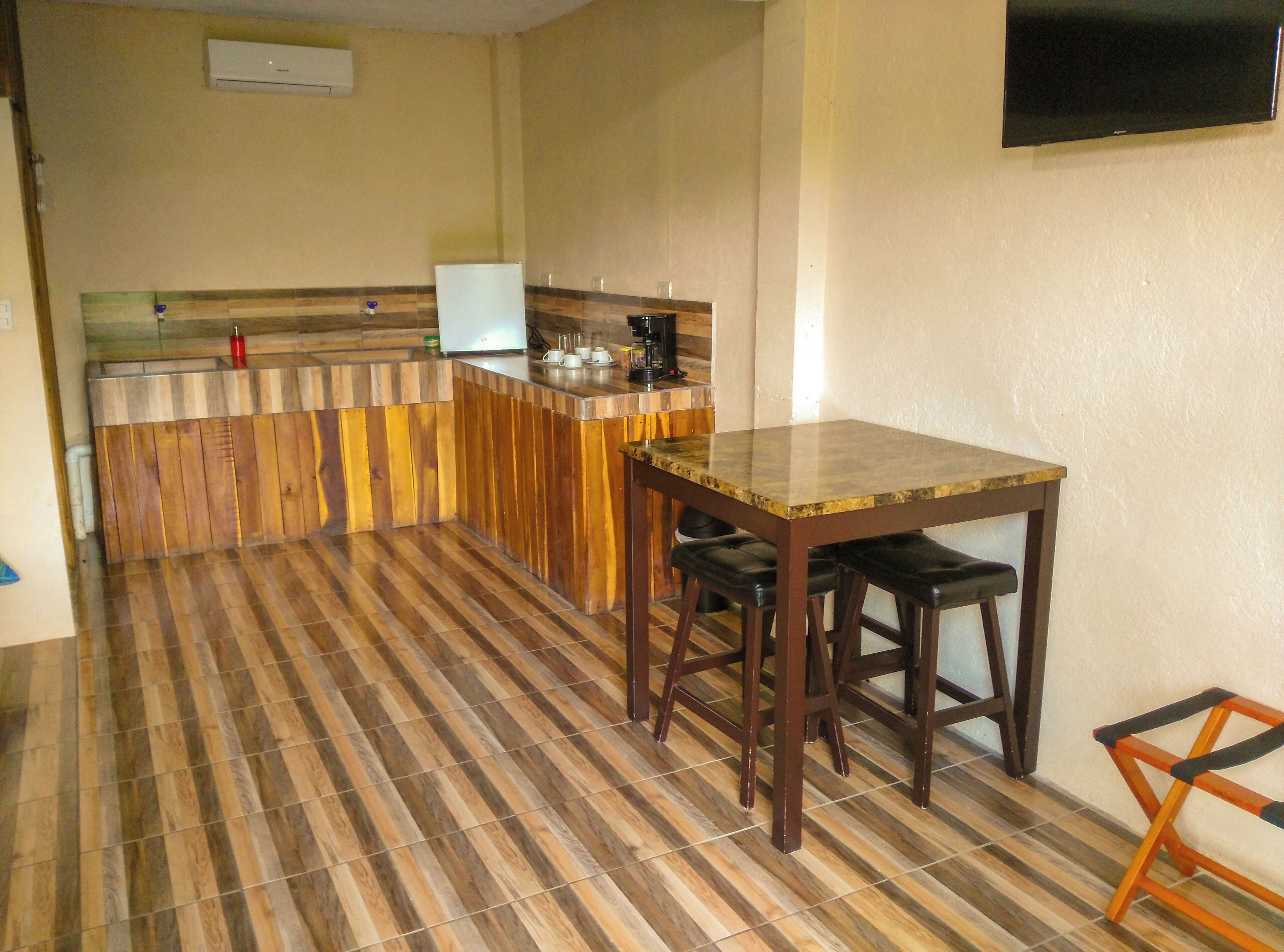 Room, 1 Bedroom, Smoking, Garden View | 1 bedroom
