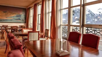 Apartment, 4Â Schlafzimmer, barrierefrei, eigener Pool | Wohnbereich