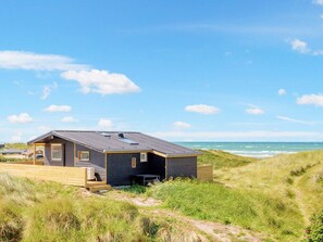 House | Exterior - 4 Person Holiday Home in Lokken (Lokken)
