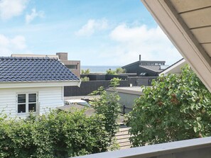 House | Lake view - Cozy Holiday Home in Funen With Terrace (Otterup)