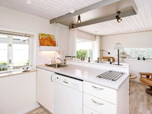 House | Interior - 4 Person Holiday Home in Juelsminde (Horsens)