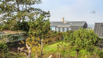 House | Water view