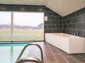 House | Spa treatment