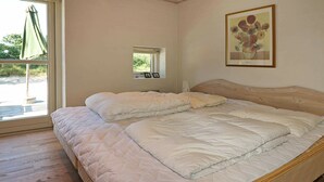 3 bedrooms - Pretty Holiday Home in Hadsund With Terrace (Hadsund)