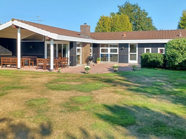 House | Exterior
